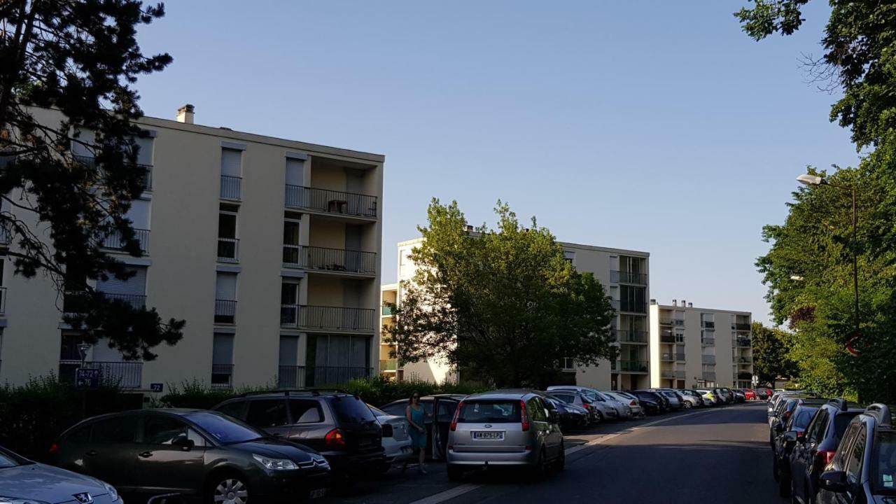 Studio En Face De La Foret De Fontainebleau Avon Εξωτερικό φωτογραφία